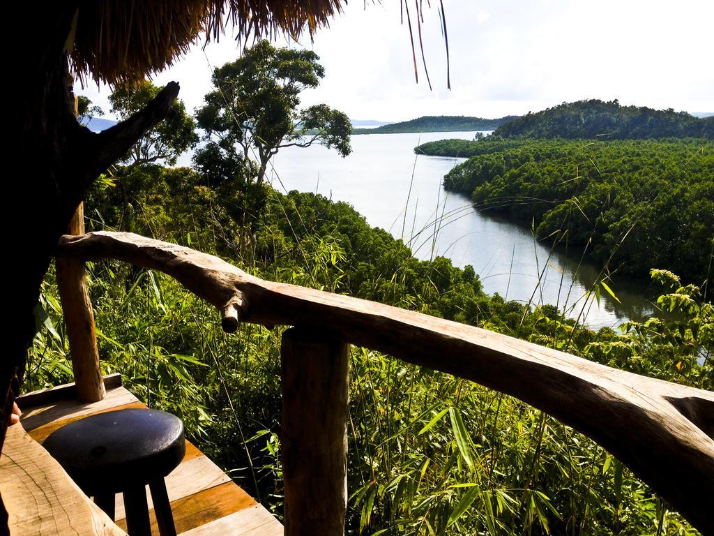 Sanctuaria Treehouses Coron Exterior photo